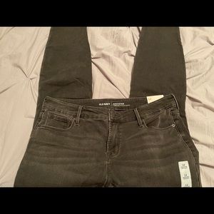 Old Navy NWT Grey Jeans